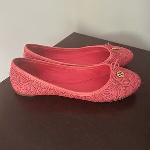 Coral Tory Burch Chelsea flats- size 8.5M